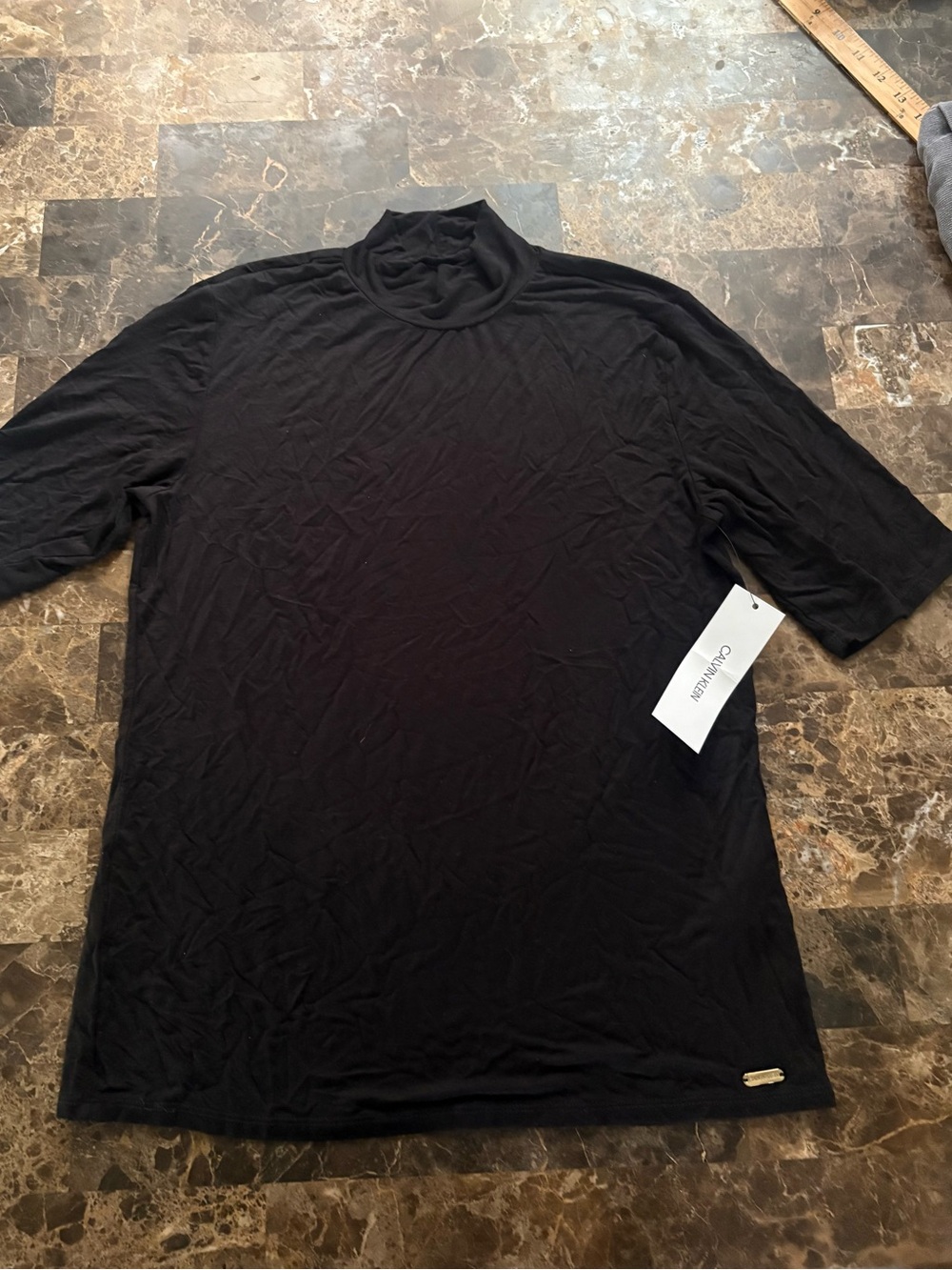 NWT Calvin Klein woman Black Short-Sleeve Mock Neck Shirt Msz